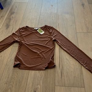 Haute Monde shirt; mesh like.